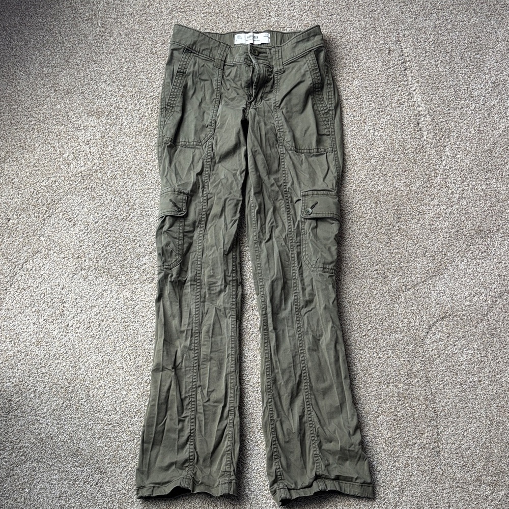 Hollister Women's Olive Cargo Pants